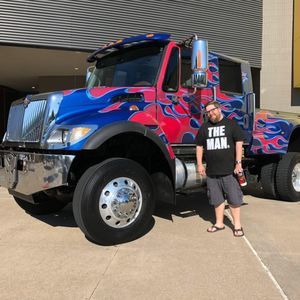 Meet your Posher, Joshua